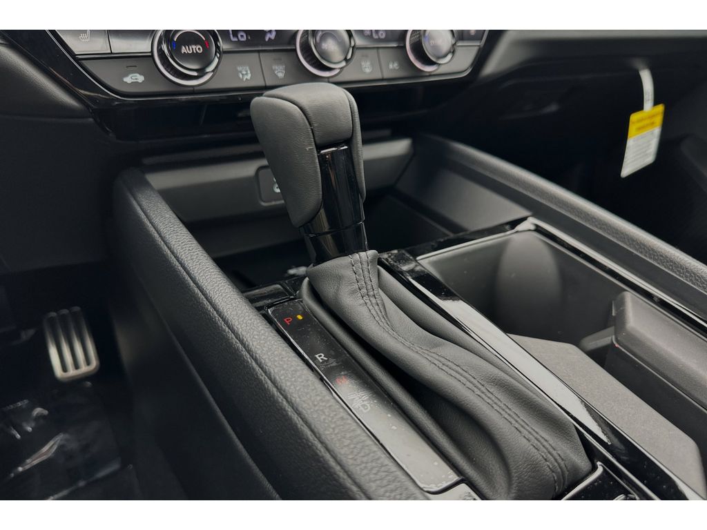 2025 Honda Accord Hybrid Sport-L photo 20