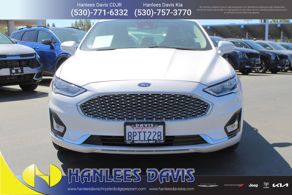 2020 Ford Fusion Hybrid Titanium photo 2