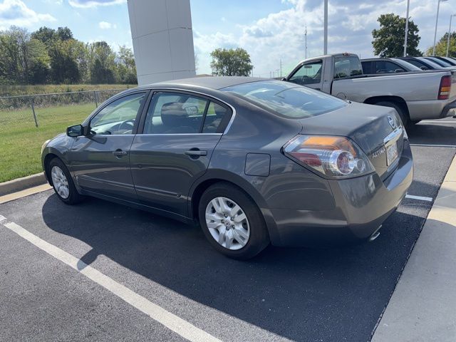 2011 Nissan Altima 2.5 S photo 4