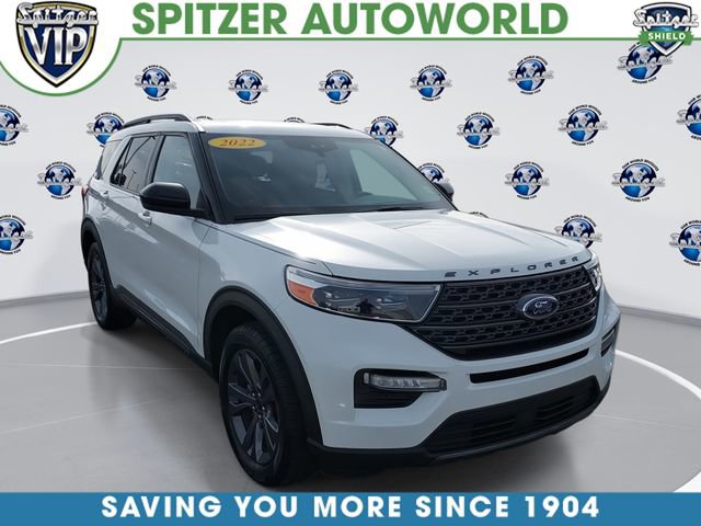 2022 Ford Explorer XLT's photo