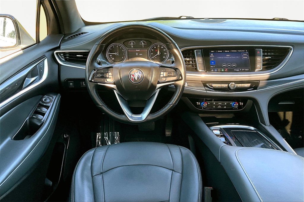 2022 Buick Enclave Essence photo 4
