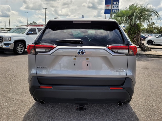 2024 Toyota RAV4 Hybrid LE photo 5