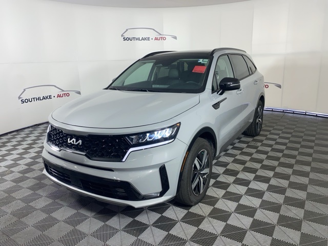 2022 Kia Sorento EX photo 3