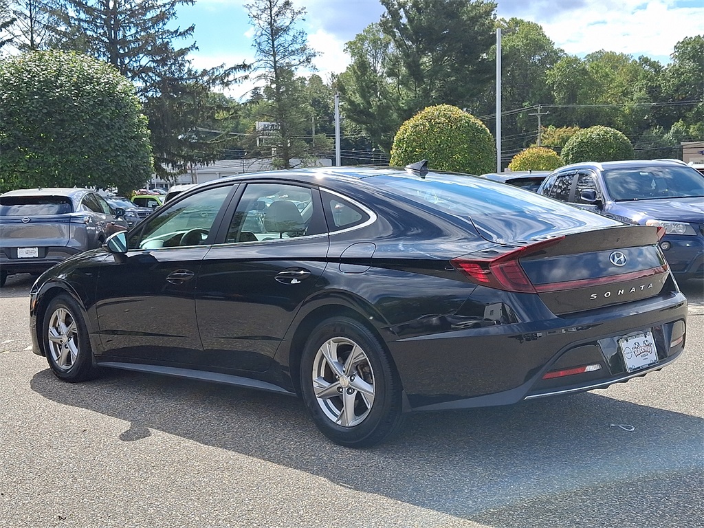 2023 Hyundai Sonata SE photo 4