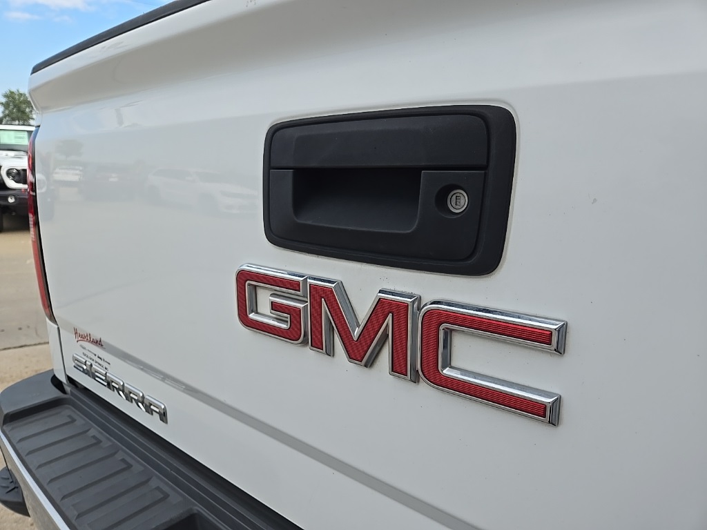 2015 Gmc Sierra Base photo 25