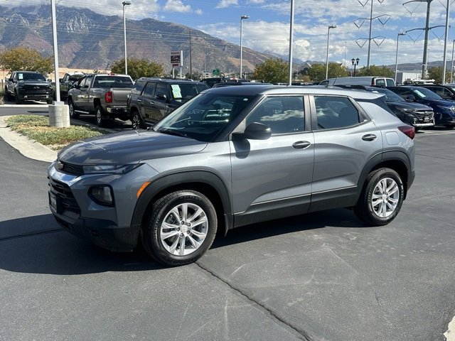 2021 Chevrolet Trailblazer LS photo 3