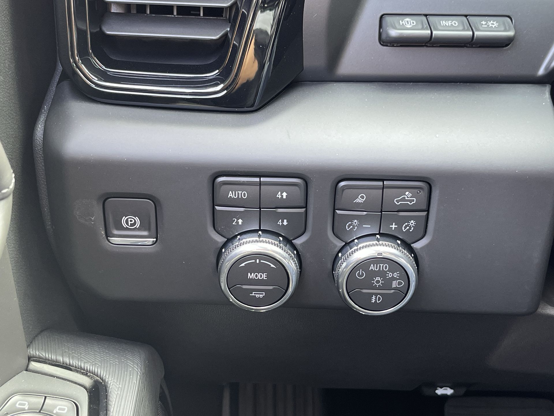 2026 Gmc Sierra 1500 AT4X photo 16