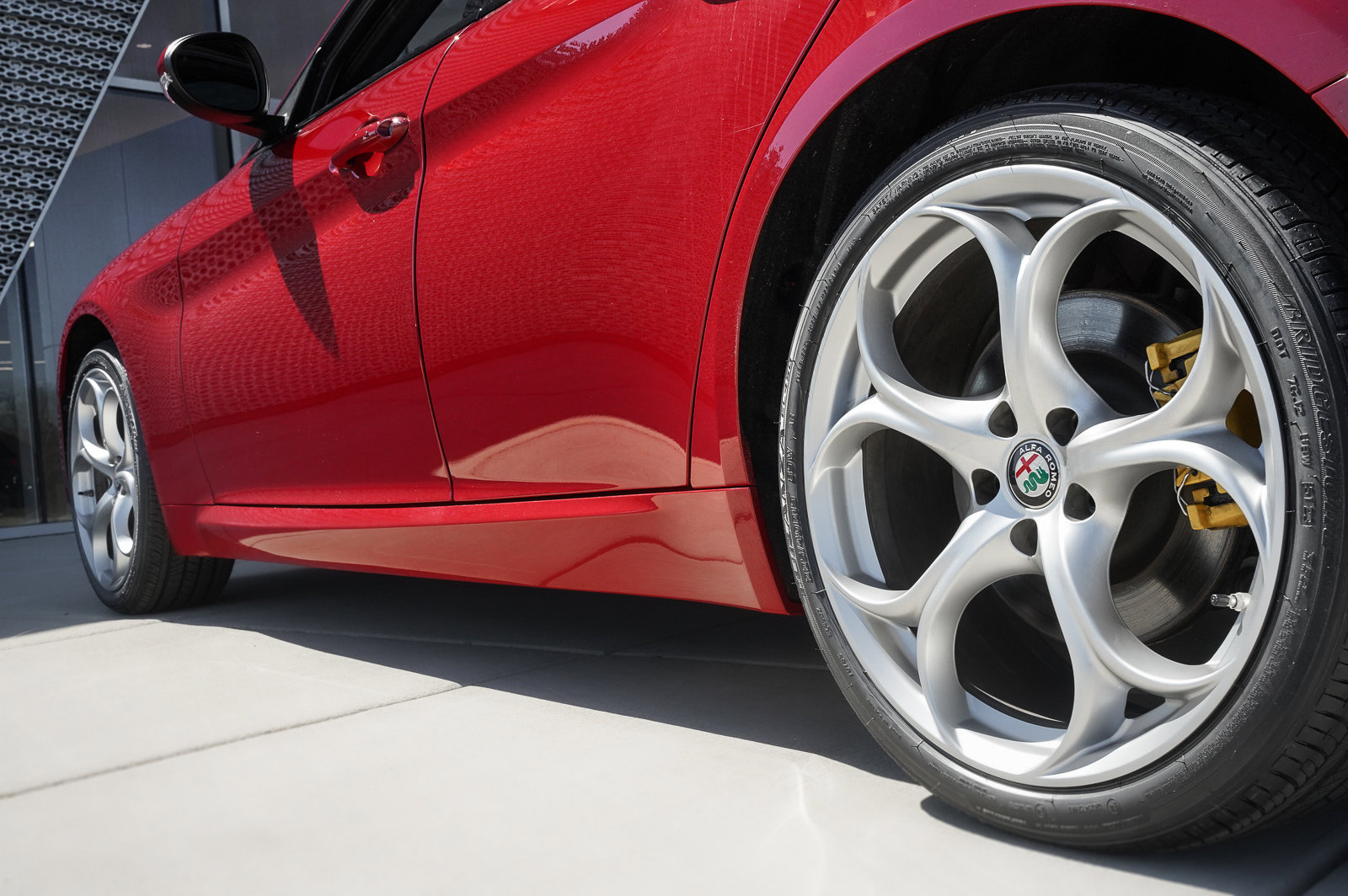 2021 Alfa Romeo Giulia Ti Sport photo 24