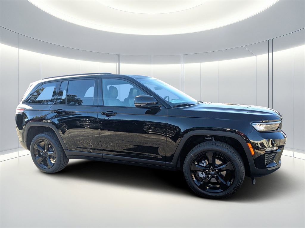 2025 Jeep Grand Cherokee Limited's photo