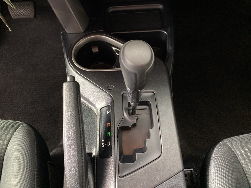 2018 Toyota RAV4 LE photo 19