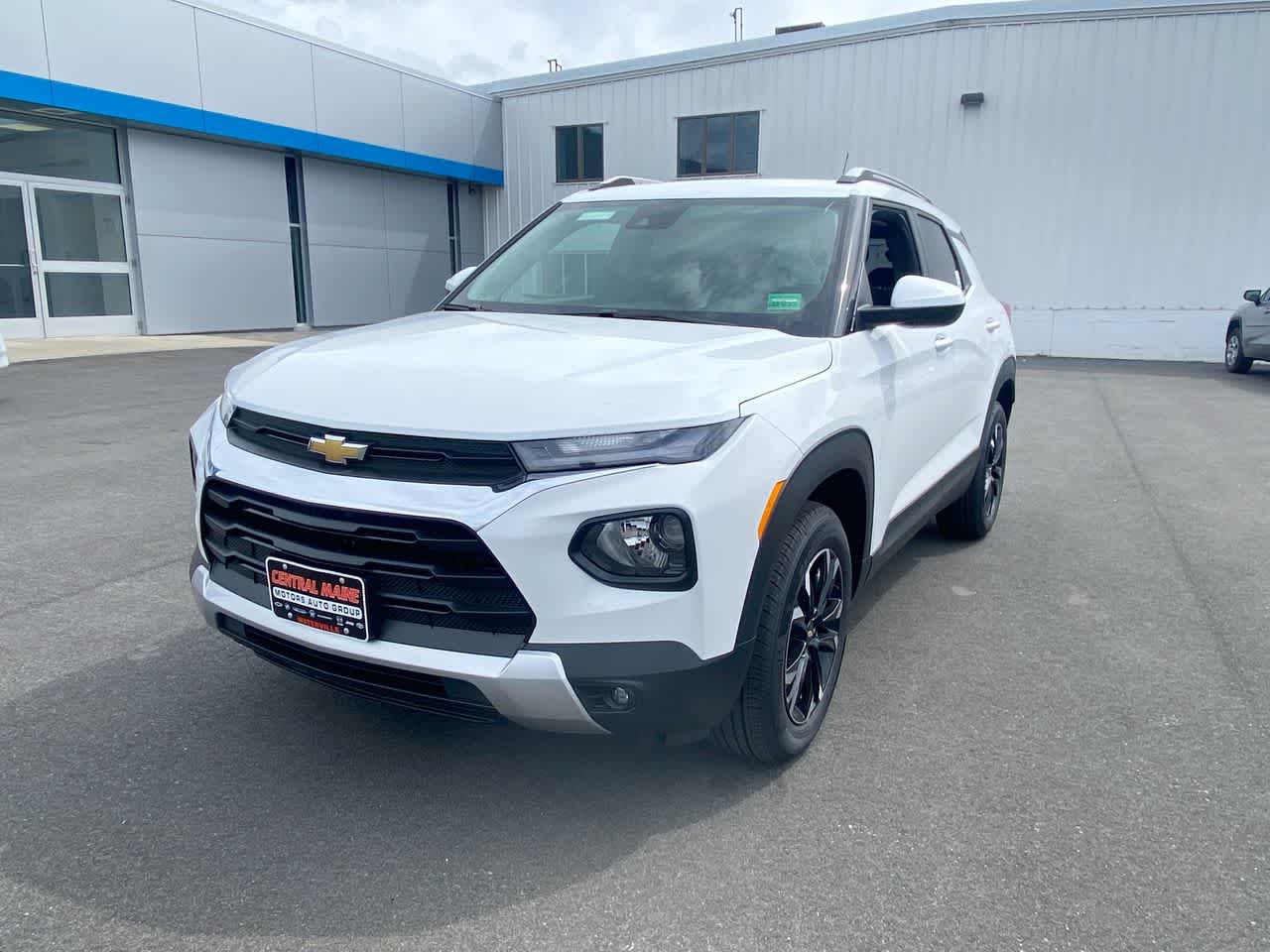 2023 Chevrolet TrailBlazer LT's photo