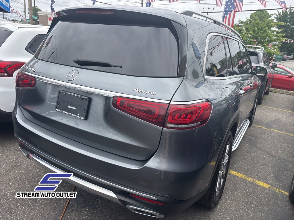 2022 Mercedes Benz GLS 450 4MATIC photo 4