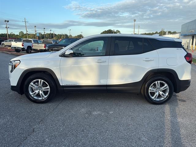 2024 Gmc Terrain SLE photo 4