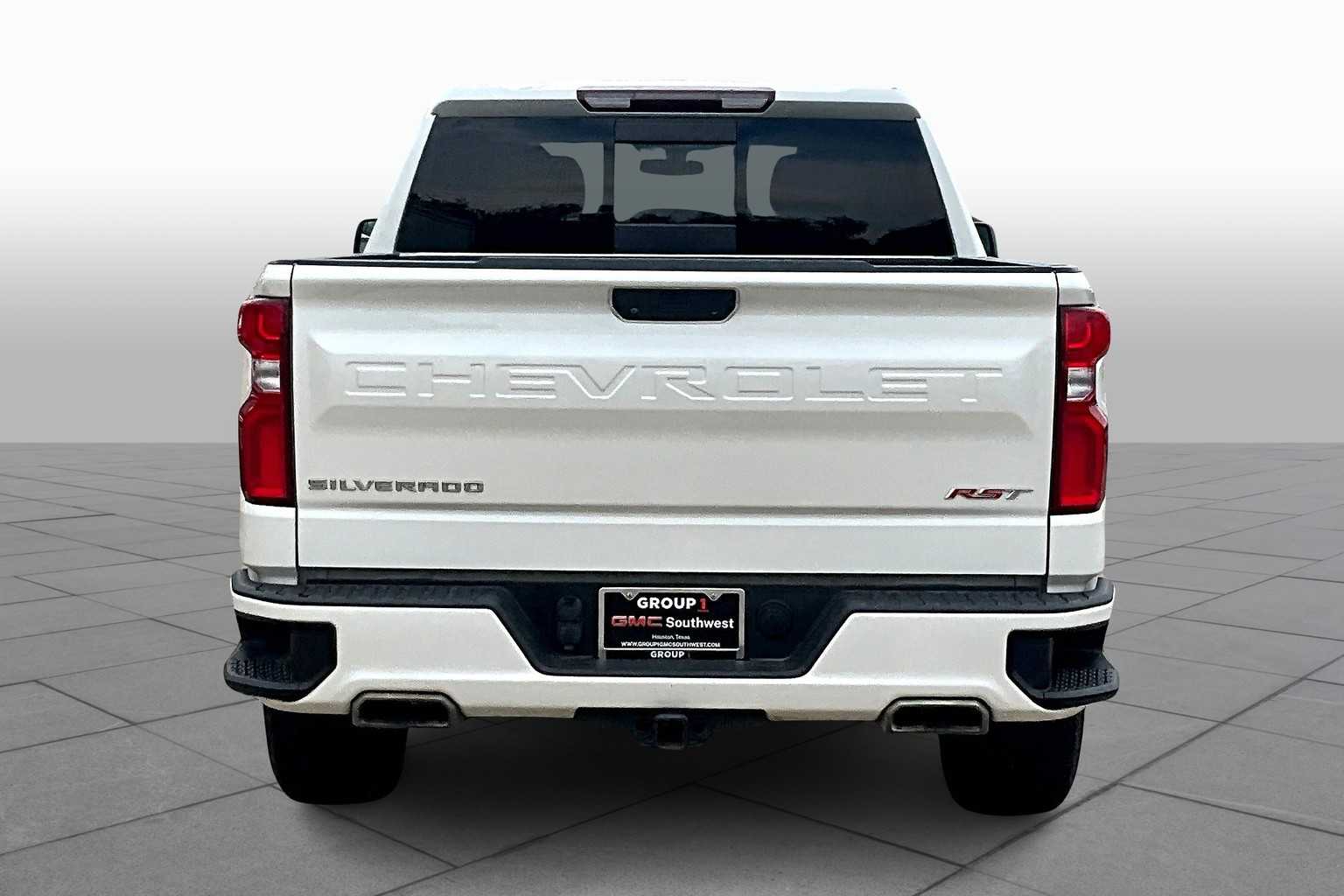 2021 Chevrolet Silverado 1500 RST photo 4