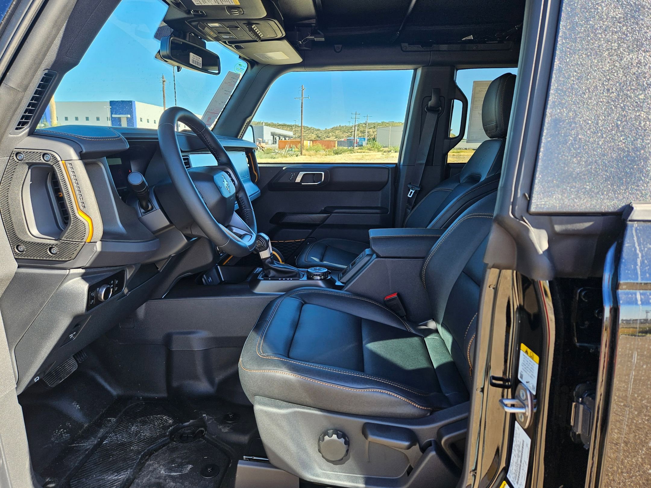 2024 Ford Bronco Badlands photo 11
