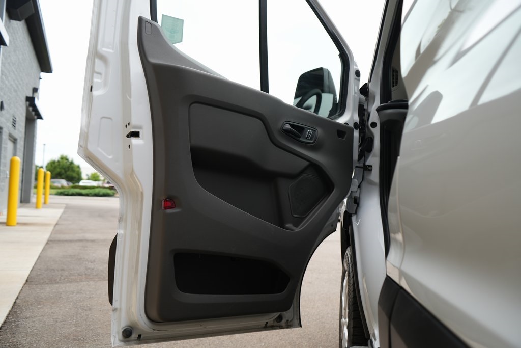 2023 Ford Transit photo 31
