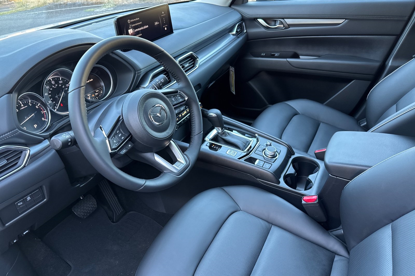 2025 Mazda CX-5 2.5 Select photo 9