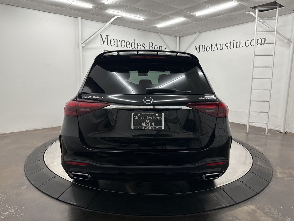 2026 Mercedes Benz GLE 350 4MATIC photo 3