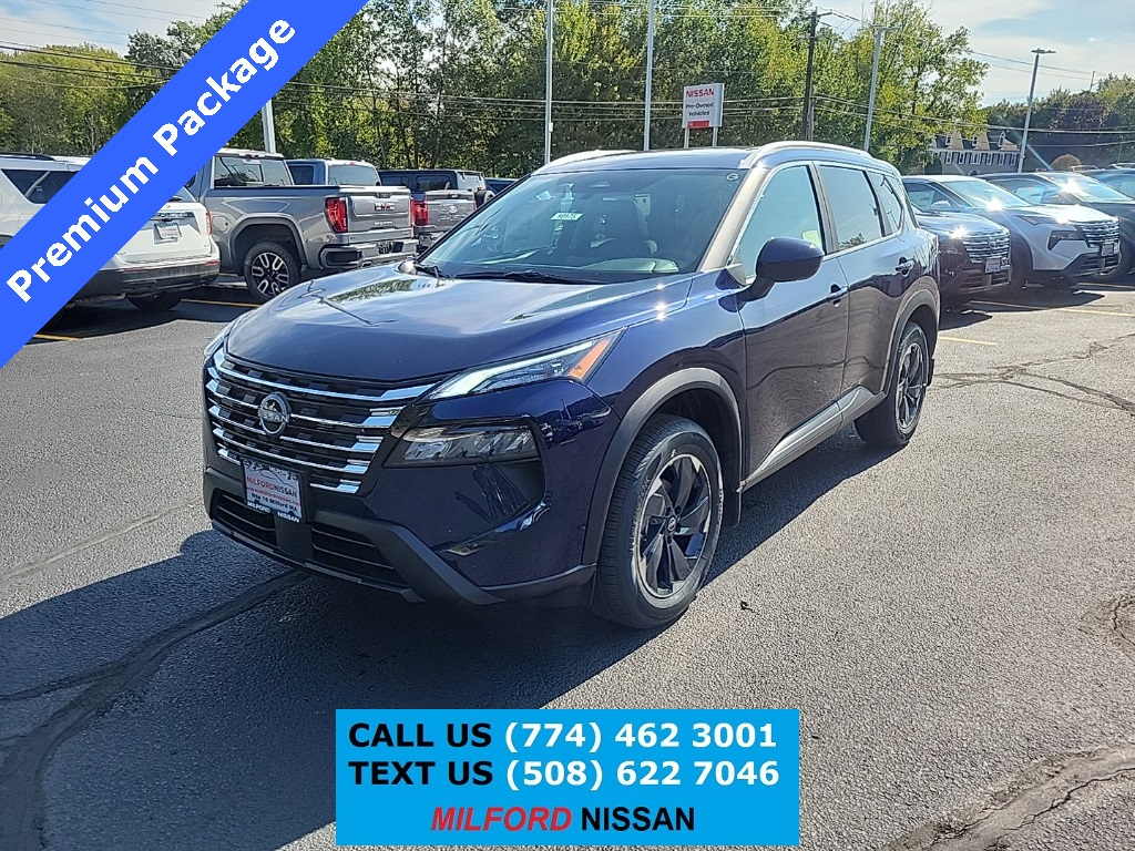 2026 Nissan Rogue SV's photo