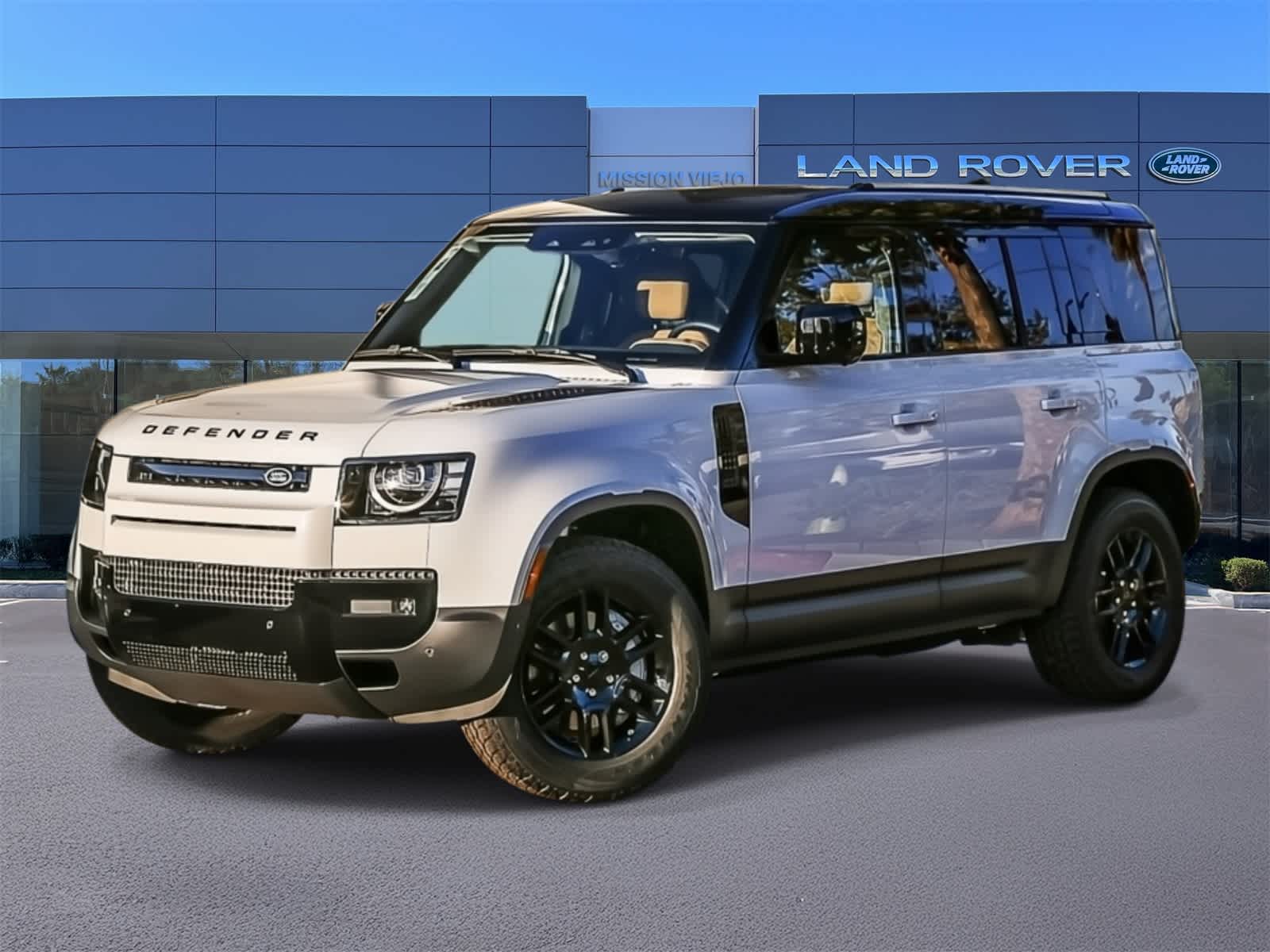 2026 Land Rover Defender S's photo