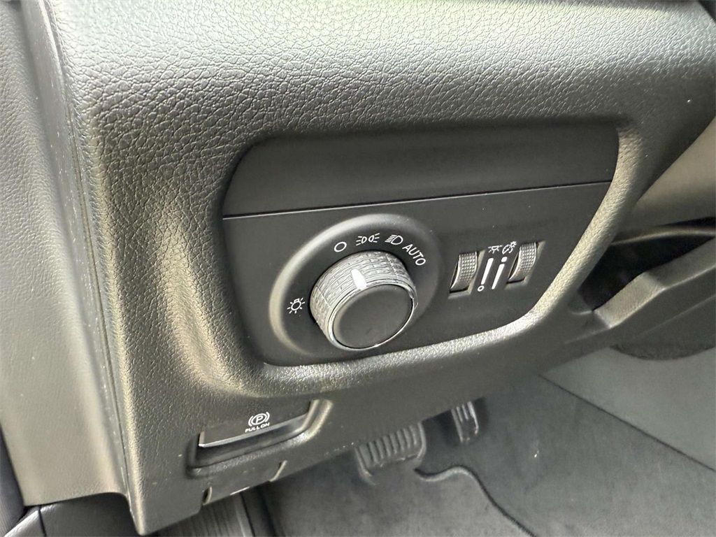 2025 Jeep Grand Cherokee Altitude X photo 28