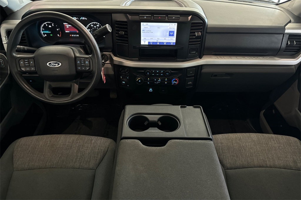 2024 Ford F-250 photo 14