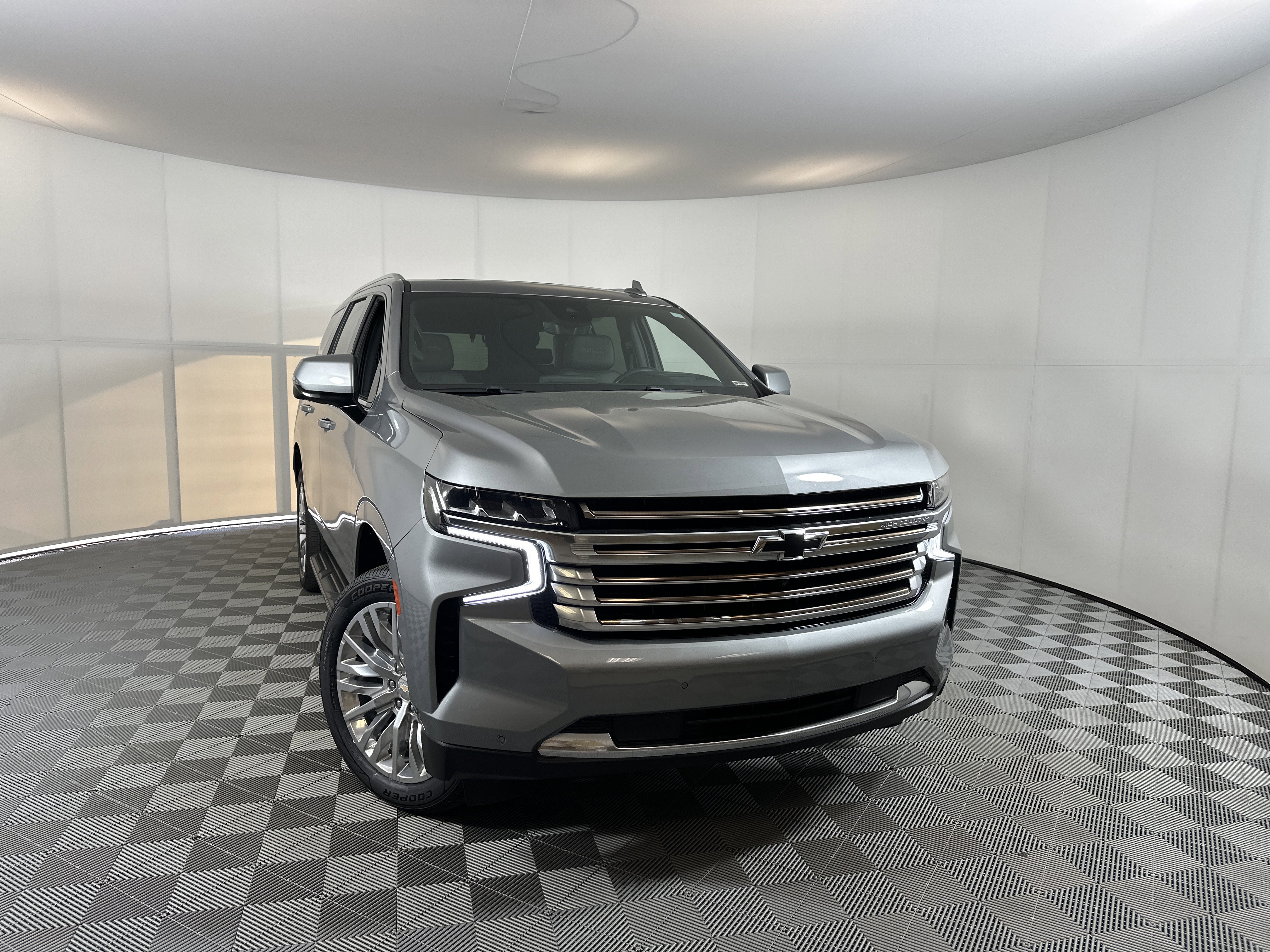 2023 Chevrolet Tahoe High Country's photo