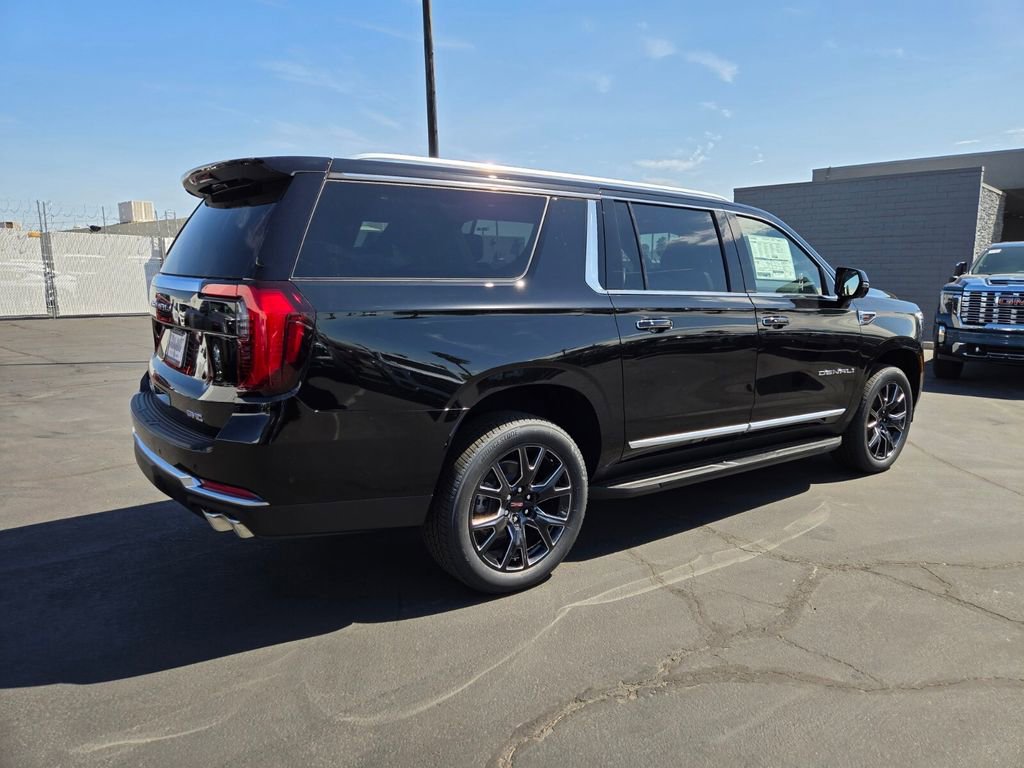 2025 Gmc Yukon XL Denali photo 4