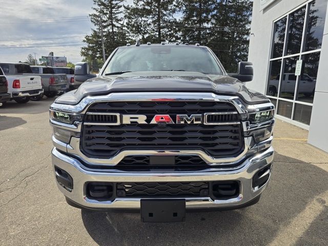 2026 Ram 2500 Tradesman photo 3