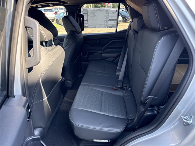 2025 Toyota 4Runner TRD Sport Premium photo 11