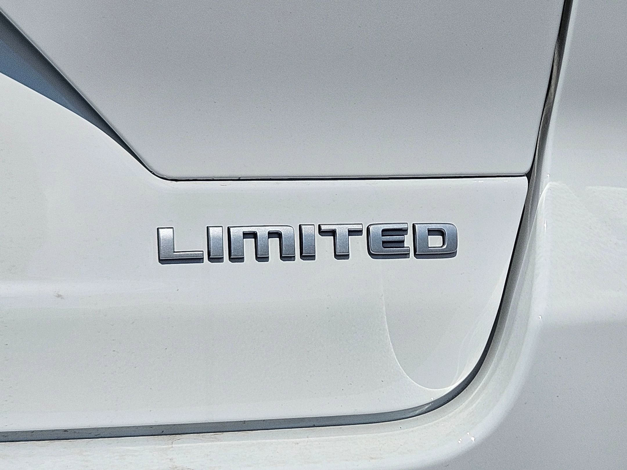 2025 Jeep Grand Cherokee Limited photo 25