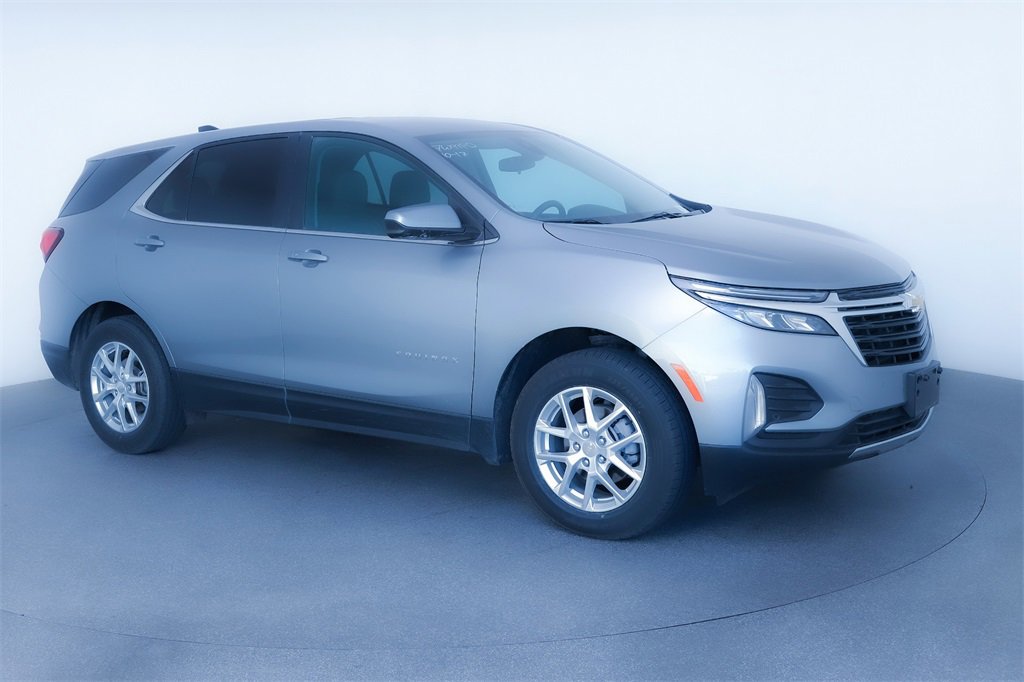 2024 Chevrolet Equinox LT's photo