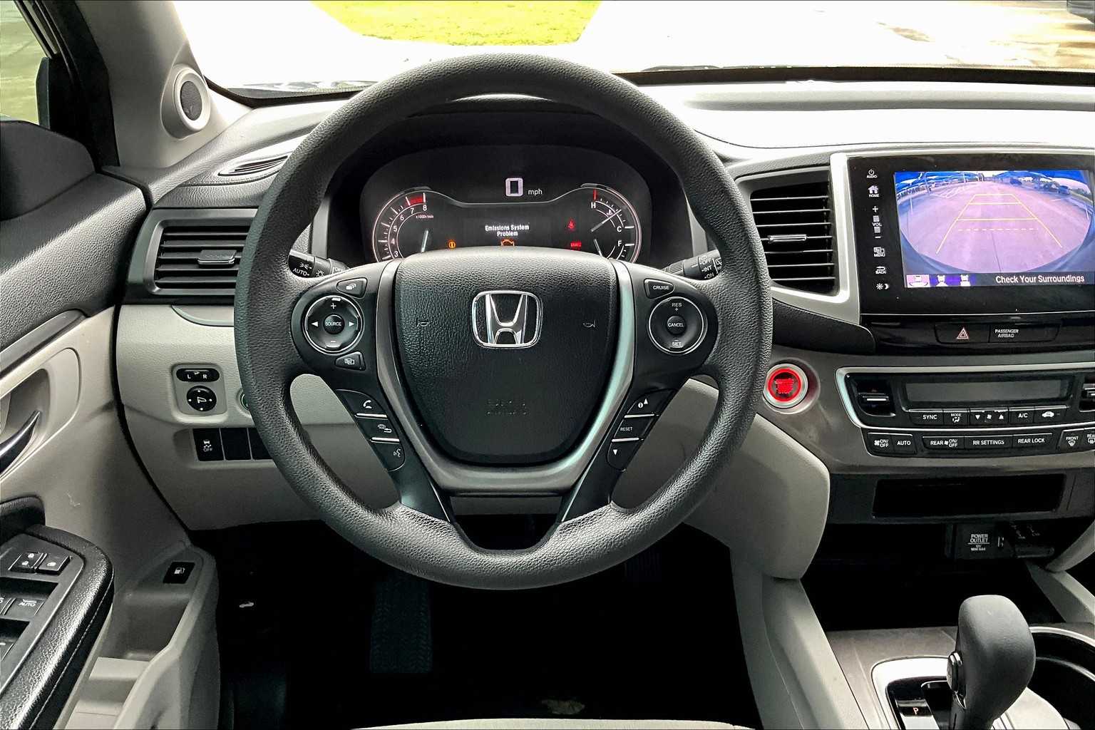 2017 Honda Pilot EX photo 5