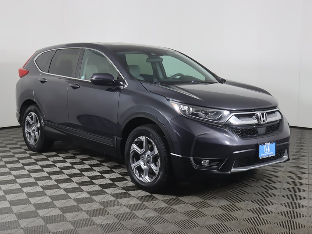 Used 2018 Honda CR-V EX with VIN 7FARW2H52JE016984 for sale in Cleveland Heights, OH