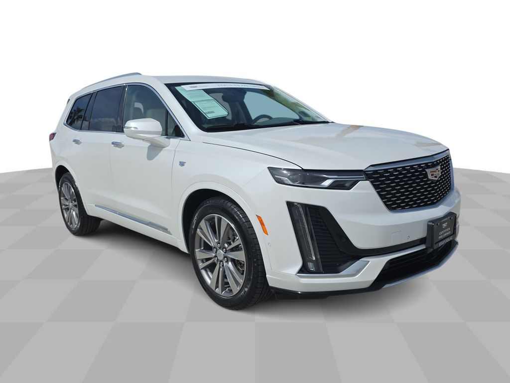 2022 Cadillac XT6 Premium Luxury photo 2