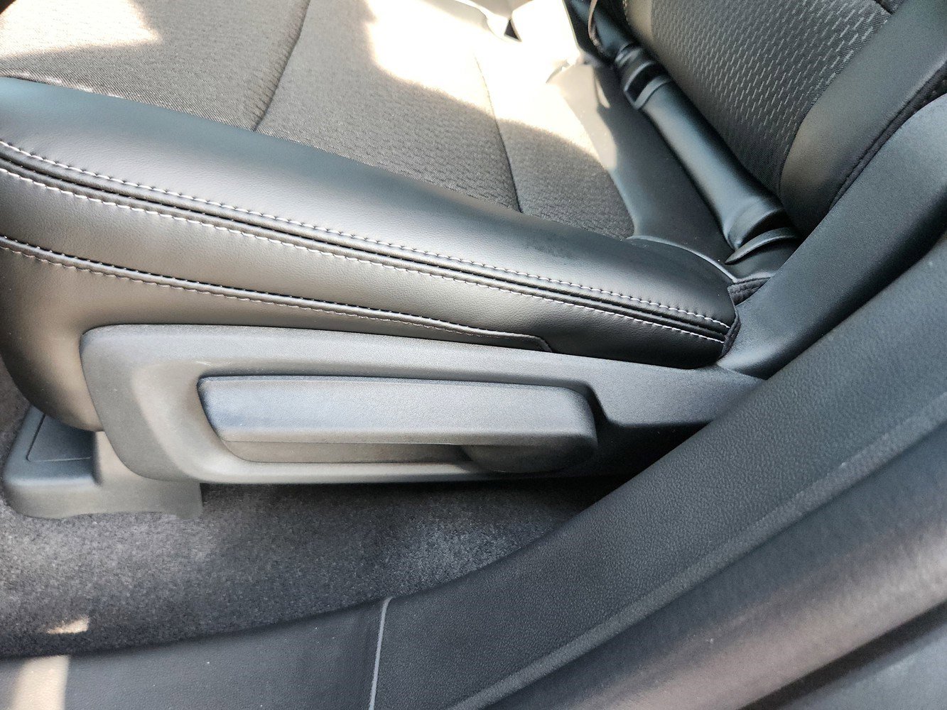 2026 Ford Escape Plug-In Hybrid photo 23