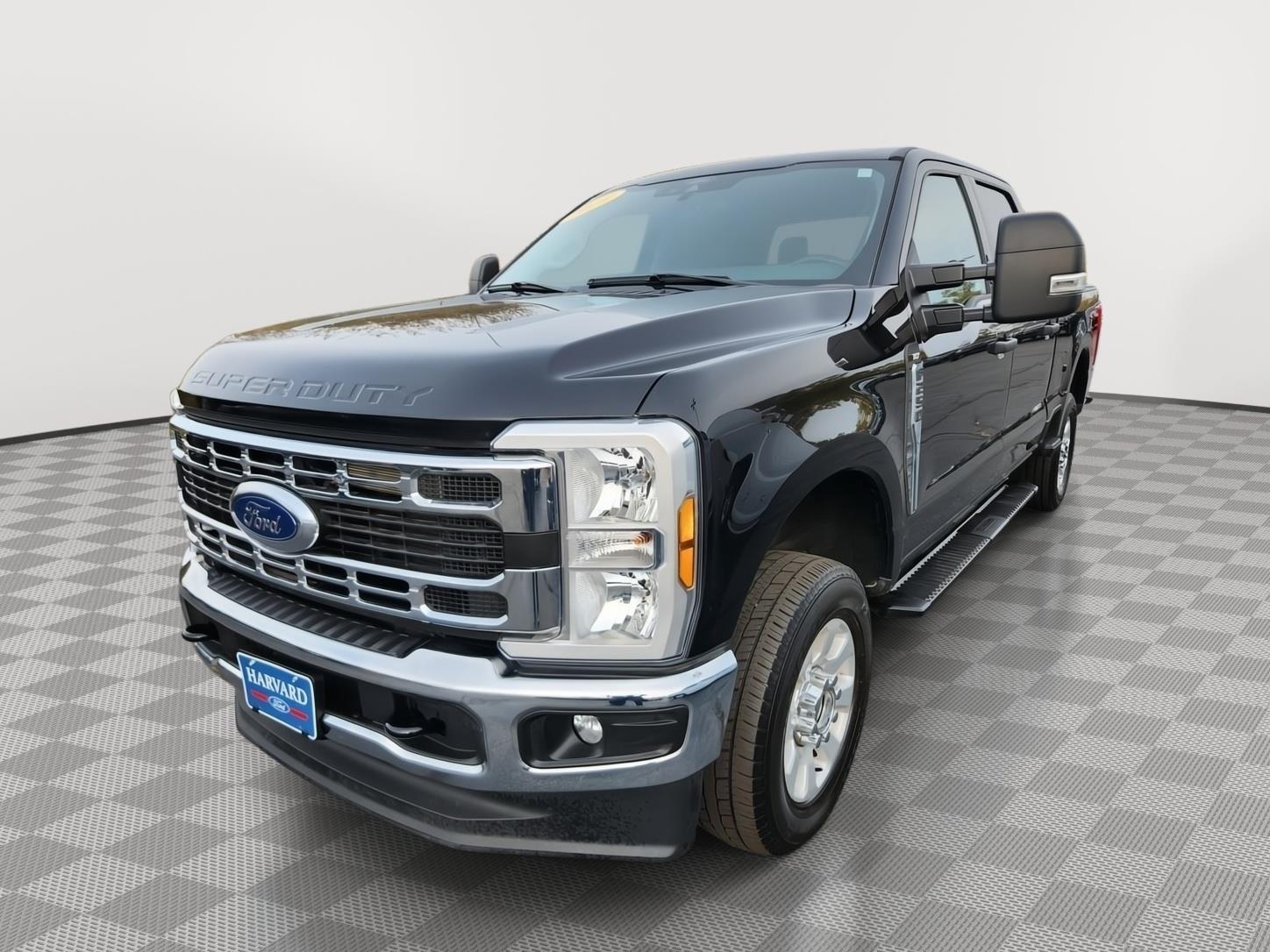 2024 Ford F-250 XLT photo 3
