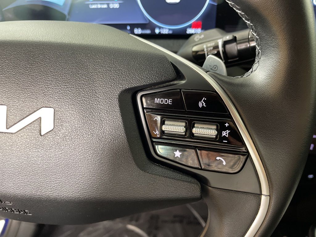 2024 Kia EV6 Wind photo 24