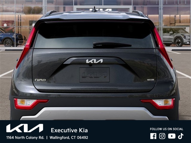 2025 Kia Niro EX photo 9