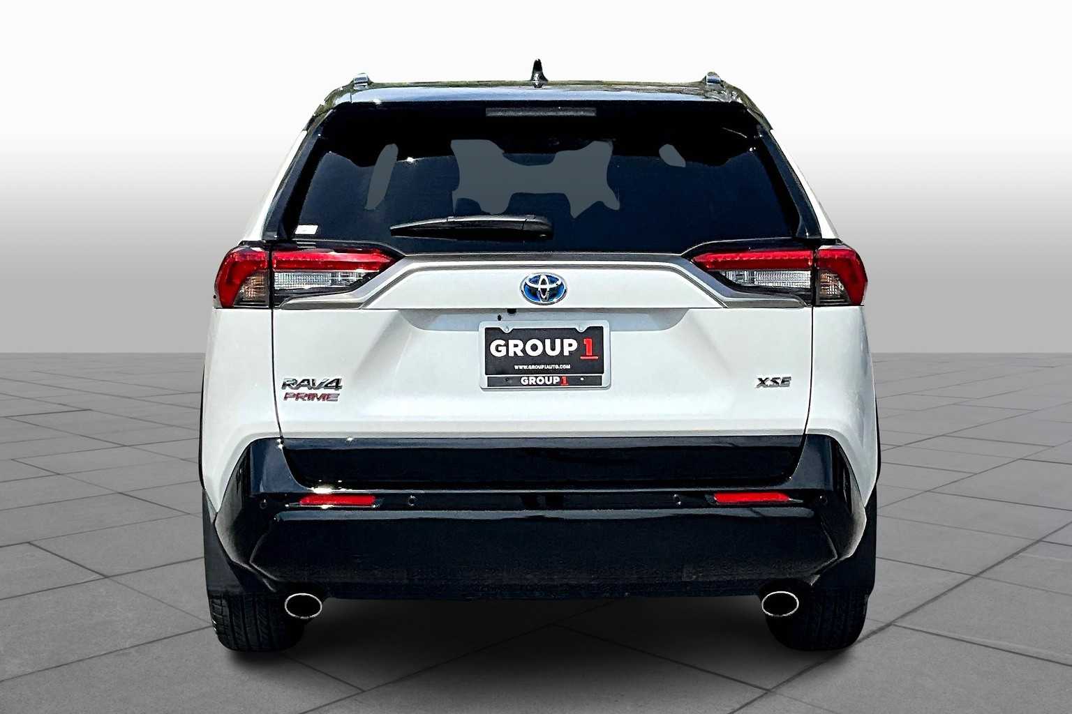 2024 Toyota RAV4 Prime XSE Premium photo 4