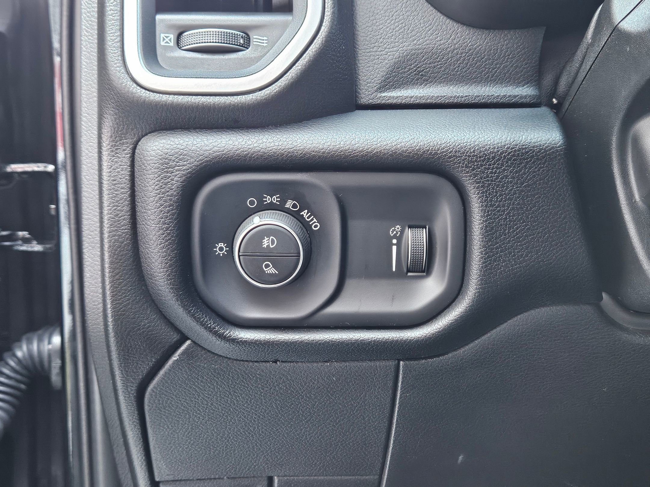 2024 Ram 2500 Big Horn photo 19