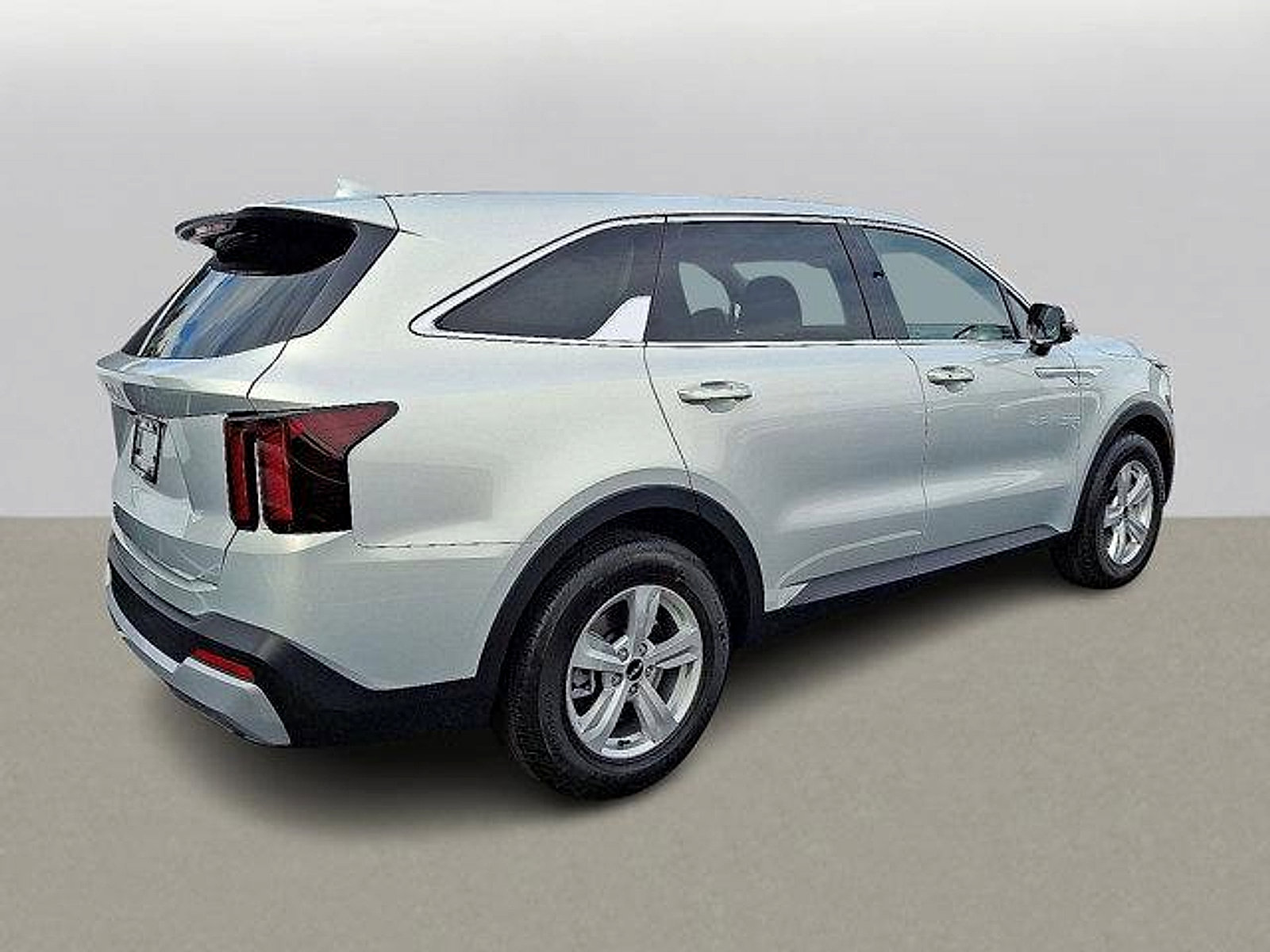 2026 Kia Sorento LX photo 2