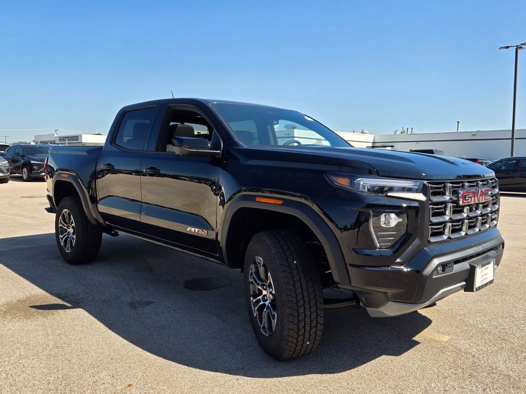 2025 Gmc Canyon AT4 photo 3