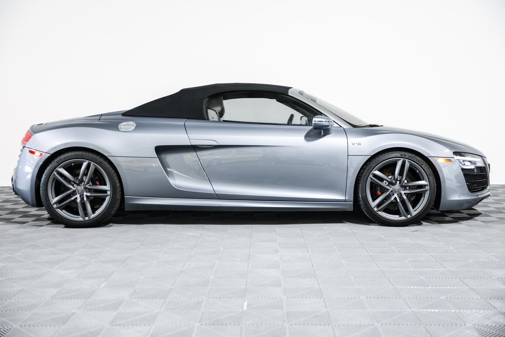 2014 Audi R8 5.2 photo 2