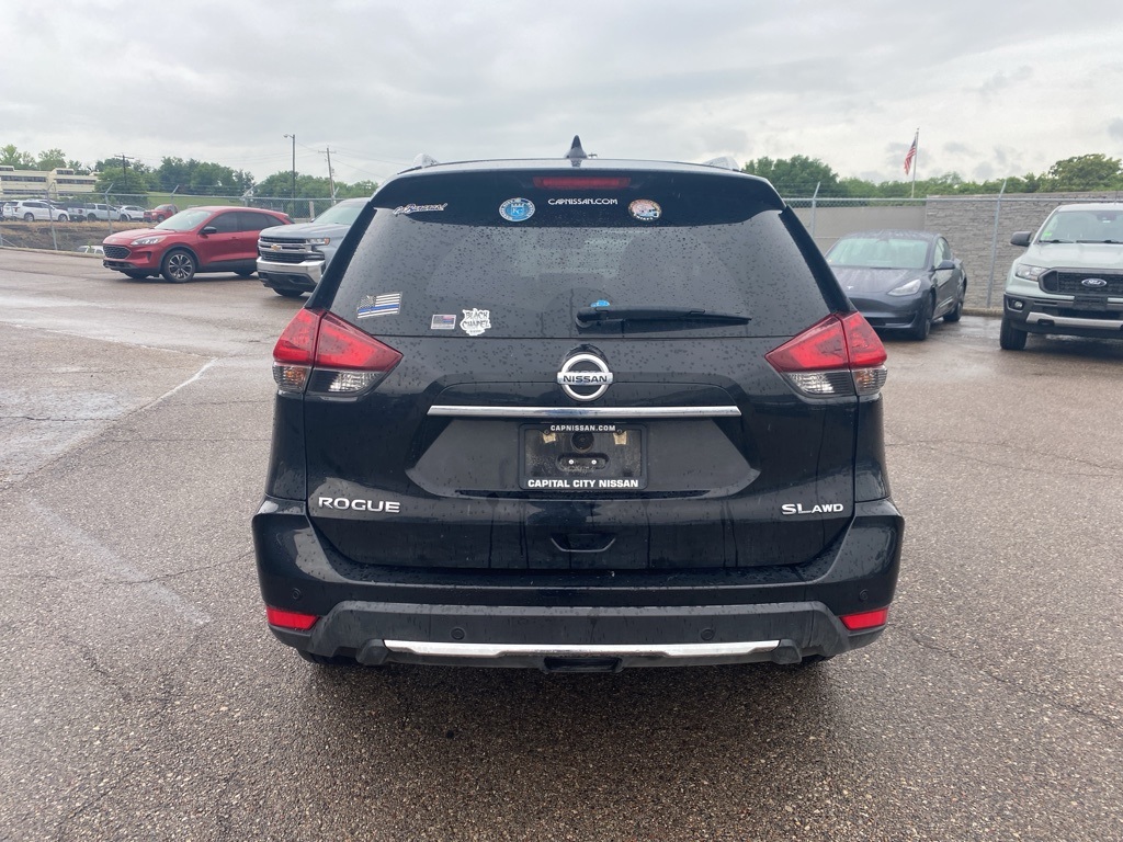 2020 Nissan Rogue SL photo 6