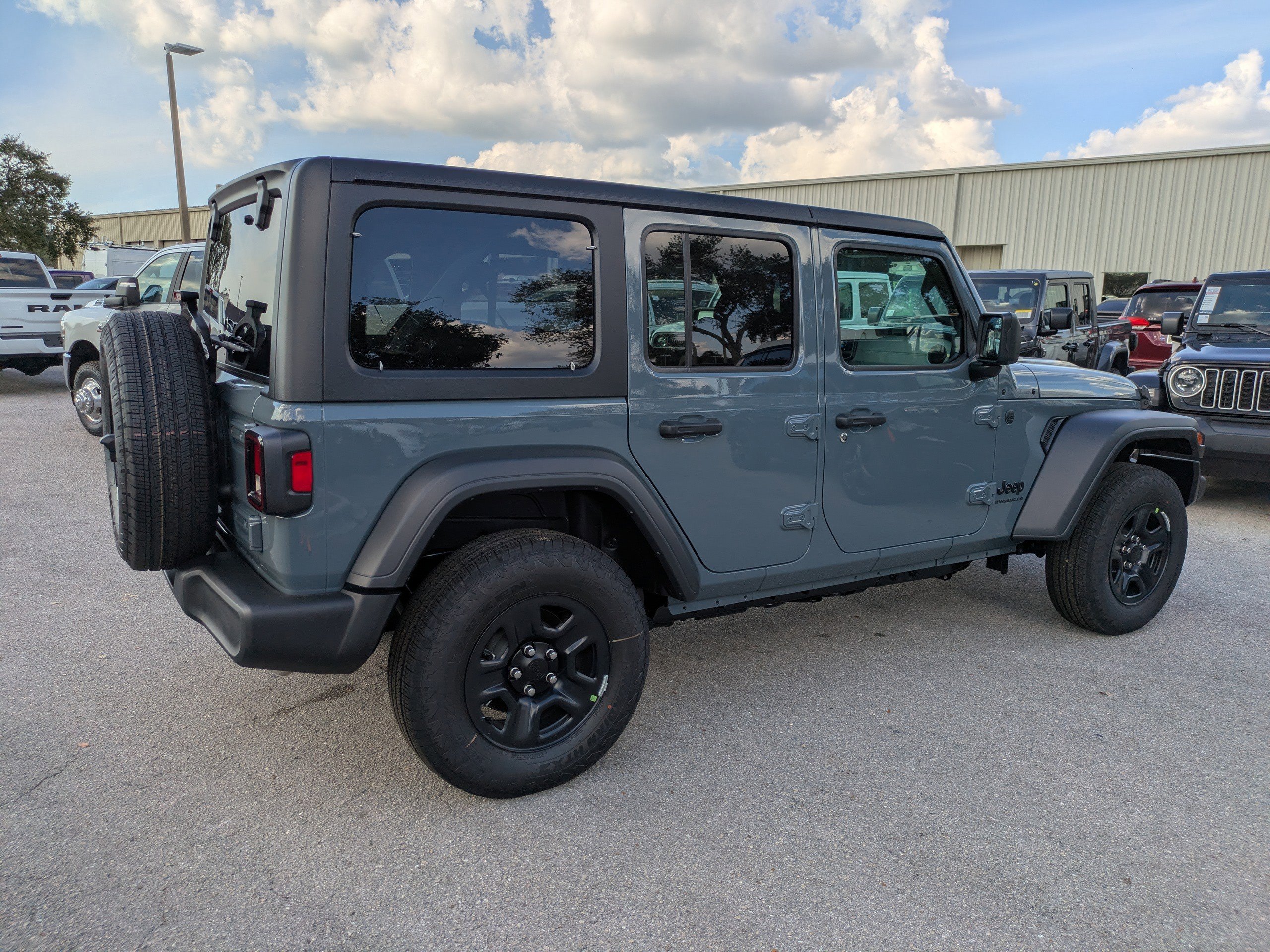 2026 Jeep Wrangler Sport photo 4