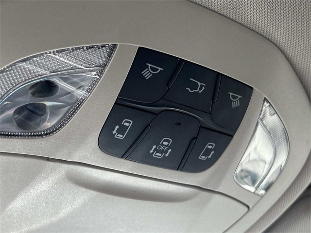 2022 Chrysler Pacifica Hybrid Touring L photo 26