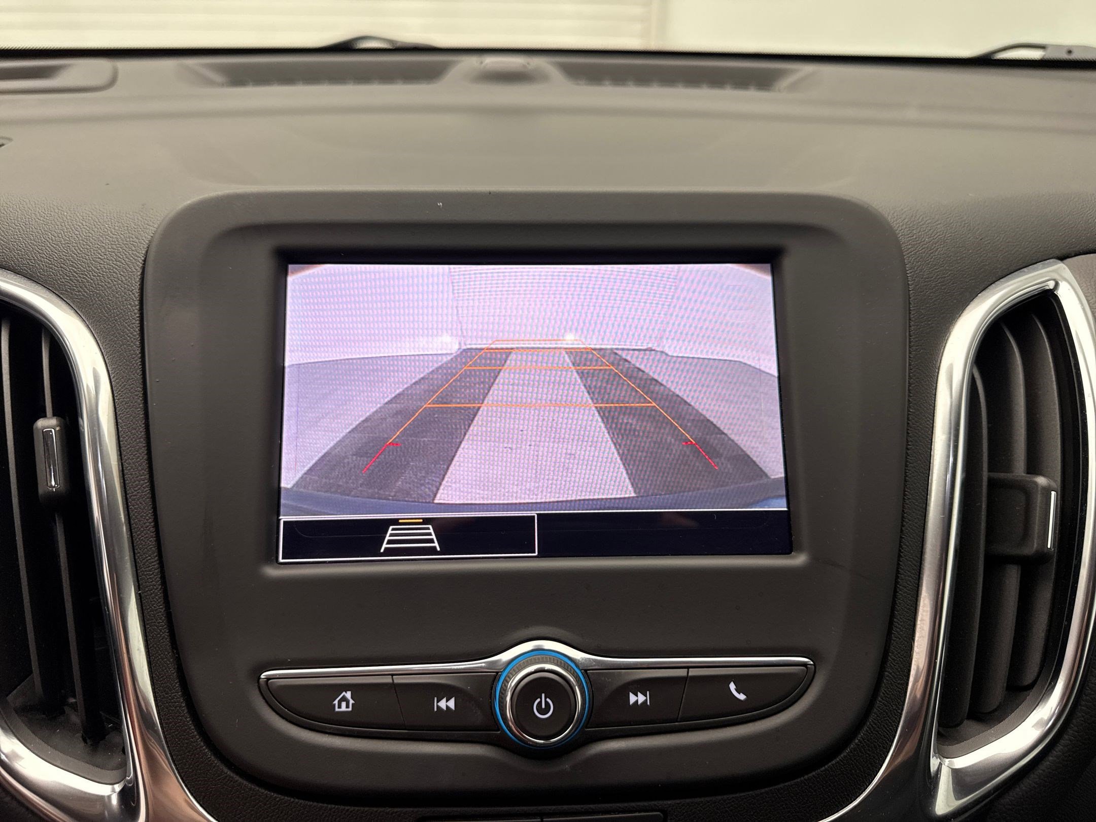 2022 Chevrolet Equinox photo 37