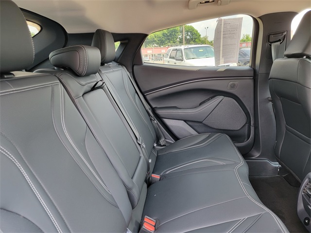 2024 Ford Mustang Mach-E Premium photo 15