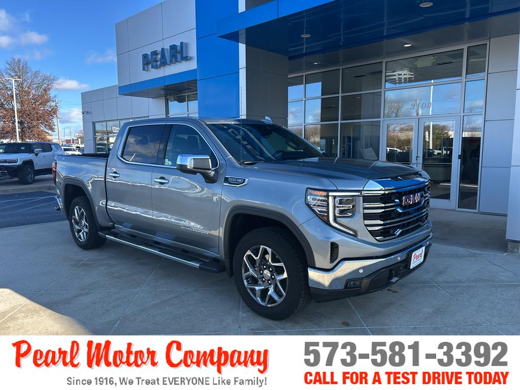 2024 GMC Sierra 1500 SLT's photo